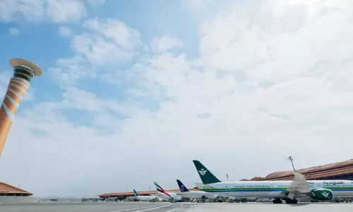 റമദാൻ-ഉംറ തിരക്ക്: വിപുലമായ സജ്ജീകരണങ്ങളുമായി ജിദ്ദ വിമാനത്താവളം