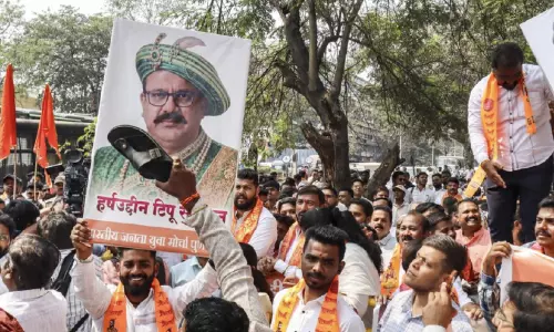 ബി.​ജെ.​പി​യു​ടെ അ​ടു​ത്ത യു​ദ്ധം  ടി​പ്പു സു​ൽ​ത്താ​നു​നേ​രെ