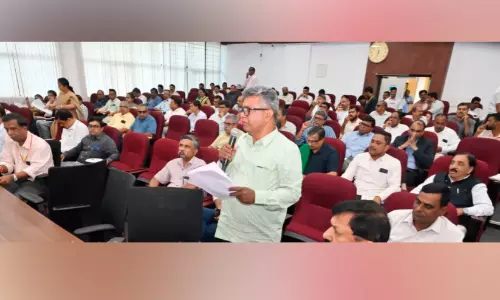 വൈ​ദ്യു​തി നി​ര​ക്ക് യൂ​നി​റ്റി​ന് 12 പൈ​സ വ​ർ​ധ​ന​ക്ക് ‘മെ​സ്കോം’ നി​ർ​ദേ​ശം