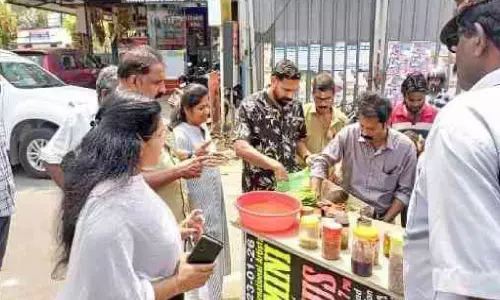 നിരോധിത പുകയില ഉൽപന്നങ്ങൾ പിടികൂടി