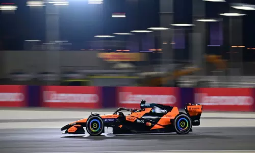 ബഹ്റൈൻ എഫ് വൺ ടെസ്റ്റിങ് ബഹ്റൈൻ എഫ് വൺ ടെസ്റ്റിങ്