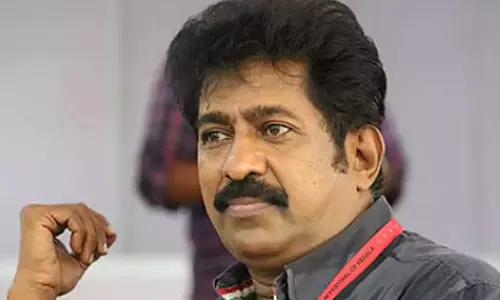 കോൺഗ്രസ് നേതാക്കളുമായി ചർച്ച നടന്നു, മത്സരിക്കുന്ന കാര്യം ചർച്ചയായില്ല, നാളെ എന്ത് നടക്കുമെന്ന് പറയാനാവില്ല -പ്രേംകുമാർ