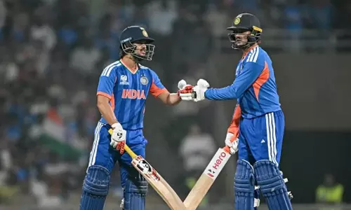 ഇഷാനോ അഭിഷേകോ അല്ല! ബൗളർമാരുടെ പേടിസ്വപ്നം 32കാരനായ ബാറ്ററെന്ന് സുനിൽ ഗവാസ്കർ