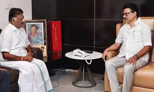 തമിഴക രാഷ്ട്രീയത്തിൽ വീണ്ടും ട്വിസ്റ്റ്; ഒ. പനീർസെൽവം ഡി.എം.കെയിലേക്ക്
