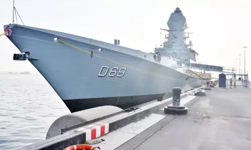 സ​മു​ദ്ര​സു​ര​ക്ഷ ശ​ക്ത​മാ​ക്കാ​ൻ ഇ​ന്ത്യ​ൻ നാ​വി​ക​സേ​ന