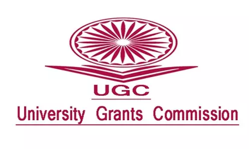 രാജ്യത്തെ 32 വ്യാജ സർവകലാശാലകളുടെ പട്ടികയിൽ കേരളവും; മുന്നറിയിപ്പ് നൽകി യു.ജി.സി രാജ്യത്തെ 32 വ്യാജ സർവകലാശാലകളുടെ പട്ടികയിൽ കേരളവും; മുന്നറിയിപ്പ് നൽകി യു.ജി.സി