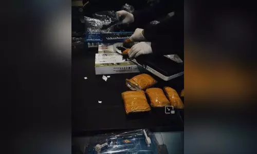 ഹമദ് അന്താരാഷ്ട്ര വിമാനത്താവളത്തിൽ ലഹരിവേട്ട:  അഞ്ച് കിലോ ​മെത്താംഫിറ്റമിൻ പിടികൂടി