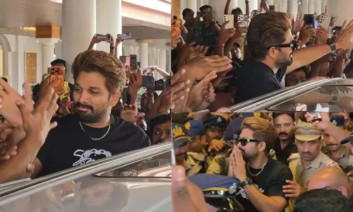 കൊച്ചിയെ ഇളക്കിമറിച്ച് അല്ലു അർജ്ജുൻ! ഫിലിം ഫെയറിൽ പങ്കെടുക്കാൻ കൊച്ചിയിലെത്തിയ താരത്തിന് ആവേശോജ്ജ്വല വരവേൽപ്പ്