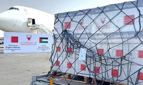 ഗ​സ്സ​യി​ലേ​ക്ക് 100ട​ൺ സ​ഹാ​യം അ​യ​ച്ച് യു.​എ.​ഇ​യും ബ​ഹ്​​റൈ​നും