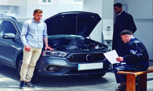 ത​ക​രാ​റു​ള്ള കാ​ർ വി​റ്റു; പ​ണം തി​രി​കെ ന​ൽ​കാ​ൻ കോ​ട​തി ഉ​ത്ത​ര​വ്