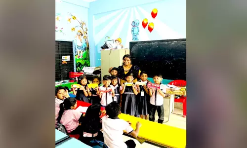 വിജിഷ ടീച്ചറെ കുട്ടികൾ നോമ്പുകാരിയാക്കി