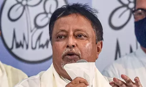 മുൻ ​കേന്ദ്രമന്ത്രിയും തൃണമൂൽ നേതാവുമായ മുകുൾ റോയ് അന്തരിച്ചു