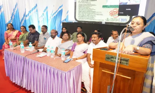 എ​ട്ടു റോ​ഡു​ക​ളു​ടെ ഉ​ദ്ഘാ​ട​നം മു​ഖ്യ​മ​ന്ത്രി നി​ർ​വ​ഹി​ച്ചു