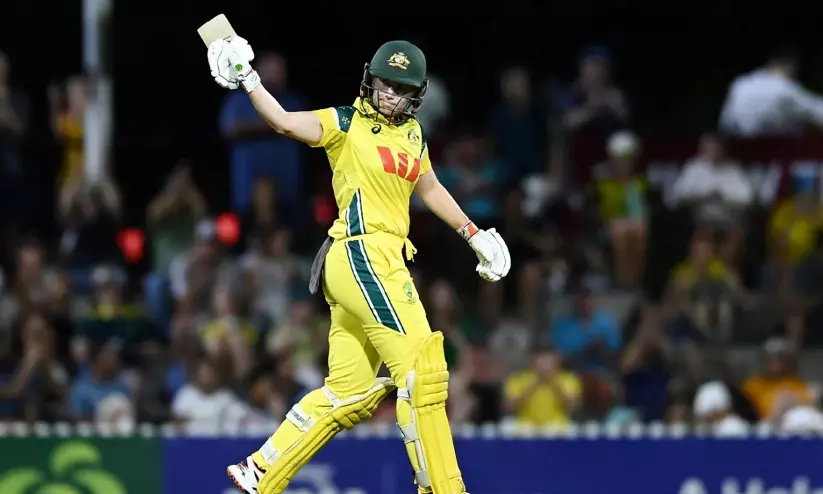 ചാമ്പ്യന്മാർക്ക് കാലിടറി; വനിത ഏകദിന പരമ്പരയിൽ ഇന്ത്യക്ക് തോൽവിയോടെ തുടക്കം ചാമ്പ്യന്മാർക്ക് കാലിടറി; വനിത ഏകദിന പരമ്പരയിൽ ഇന്ത്യക്ക് തോൽവിയോടെ തുടക്കം