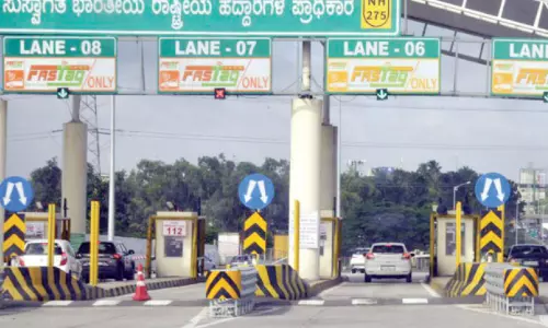 ഏപ്രിൽ ഒന്നു മുതൽ മൈസൂരു-ബംഗളൂരു ദേശീയപാത-275ലെ ടോൾ പ്ലാസകൾ പണരഹിതം