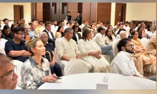 ര​മേ​ശ്​ ശു​ക്ല അ​നു​സ്മ​ര​ണം സം​ഘ​ടി​പ്പി​ച്ചു