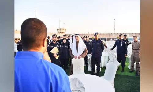 ത​ട​വു​കാ​ർ​ക്കൊ​പ്പം ഇ​ഫ്താ​റി​ൽ പ​ങ്കെ​ടു​ത്ത് ആ​ഭ്യ​ന്ത​ര മന്ത്രി  റ​മ​ദാ​ൻ സ​ഹി​ഷ്ണു​ത​യു​ടെ​യും   പ​രി​ഷ്ക​ര​ണ​ത്തി​ന്റെ​യും അ​വ​സ​രം