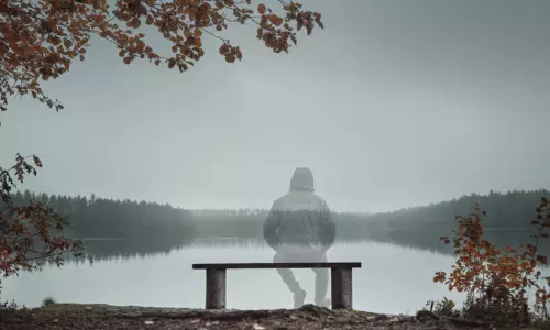 ശൂ​ന്യ​ത.....