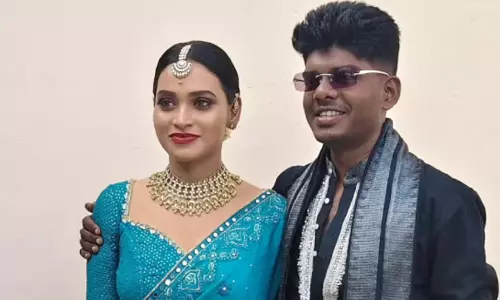 ‘ജീവിതത്തിലെ ഏറ്റവും സന്തോഷകരമായ നിമിഷം’; റാപ്പർ വേടൻ വിവാഹിതനായി ‘ജീവിതത്തിലെ ഏറ്റവും സന്തോഷകരമായ നിമിഷം’; റാപ്പർ വേടൻ വിവാഹിതനായി