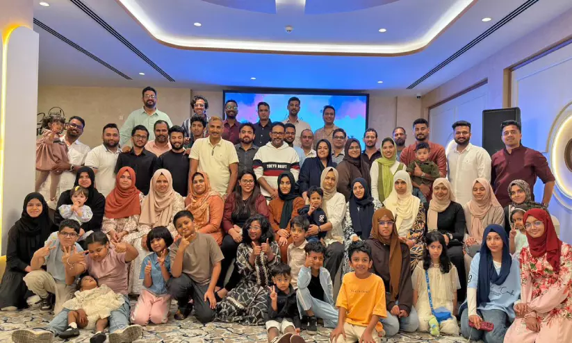 എം.ഇ.എസ് എൻജി. കോളജ് അലുംനി ഒമാൻ ഇഫ്താർ സംഗമം എം.ഇ.എസ് എൻജി. കോളജ് അലുംനി ഒമാൻ ഇഫ്താർ സംഗമം