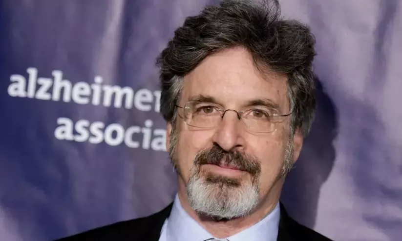 ഹോളിവുഡ് താരം റോബർട്ട് കരാഡിൻ ജീവനൊടുക്കി ഹോളിവുഡ് താരം റോബർട്ട് കരാഡിൻ ജീവനൊടുക്കി