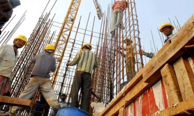 താമസ മേഖലകളിൽ രാത്രികാല നിർമാണ പ്രവൃത്തിക്ക് നിയന്ത്രണം വേണം; കർശന നടപടിക്ക് ശുപാർശ താമസ മേഖലകളിൽ രാത്രികാല നിർമാണ പ്രവൃത്തിക്ക് നിയന്ത്രണം വേണം; കർശന നടപടിക്ക് ശുപാർശ