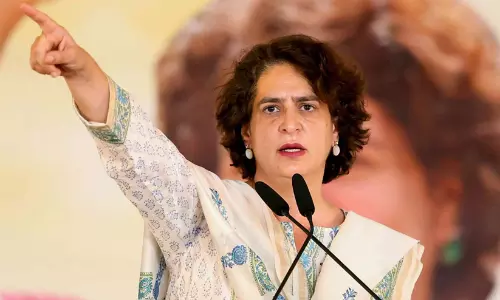 ഇസ്രായേലിൽ സംസാരിക്കുമ്പോൾ മോദി ഗസ്സയിലെ വംശഹത്യയെക്കുറിച്ച് പരാമര്ശിക്കുമെന്ന് പ്രതീക്ഷിക്കുന്നു -പ്രിയങ്ക ഗാന്ധി ഇസ്രായേലിൽ സംസാരിക്കുമ്പോൾ മോദി ഗസ്സയിലെ വംശഹത്യയെക്കുറിച്ച് പരാമര്ശിക്കുമെന്ന് പ്രതീക്ഷിക്കുന്നു -പ്രിയങ്ക ഗാന്ധി