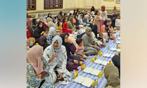 പൊന്നാനി കൾച്ചറൽ വേൾഡ് ഫൗണ്ടേഷൻ ഇഫ്താർ സംഗമം