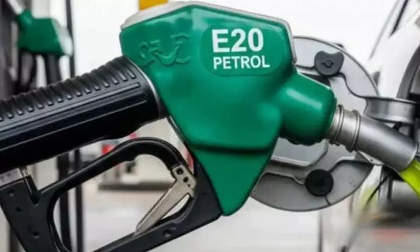 ഏപ്രിൽ ഒന്ന് മുതൽ 20 ശതമാനം എഥനോൾ കലർത്തിയ പെട്രോൾ നിർബന്ധമാക്കാൻ കേന്ദ്രം ഏപ്രിൽ ഒന്ന് മുതൽ 20 ശതമാനം എഥനോൾ കലർത്തിയ പെട്രോൾ നിർബന്ധമാക്കാൻ കേന്ദ്രം