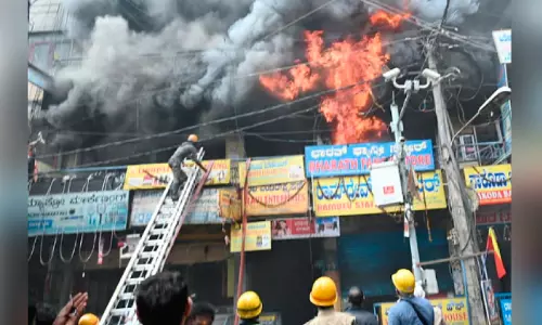 fire break out fire break out