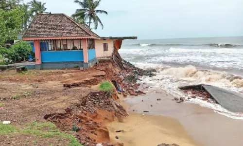 തീരദേശ സംരക്ഷണം; ഭീഷണി നേരിടാൻ പദ്ധതികളില്ല തീരദേശ സംരക്ഷണം; ഭീഷണി നേരിടാൻ പദ്ധതികളില്ല
