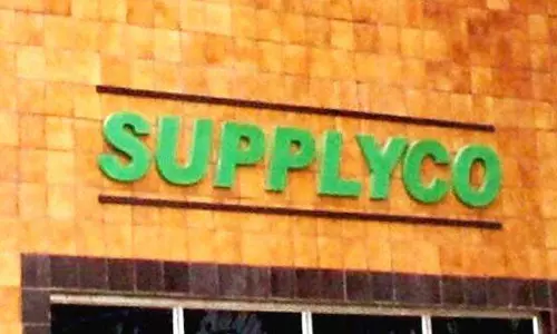 സബ്സിഡി സാധനങ്ങൾ സ്റ്റോക്ക് വെക്കുന്നതിൽ വീഴ്ച; മൂന്ന് സപ്ലൈകോ ജീവനക്കാർക്ക് സസ്പെൻഷൻ