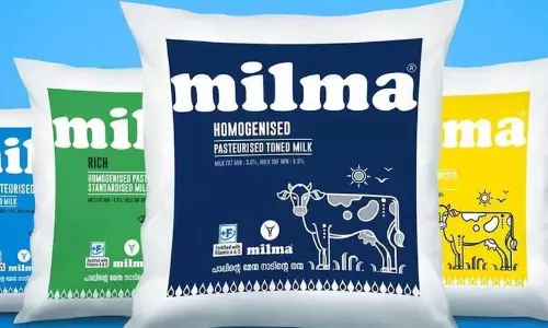 പാൽ വില ലിറ്ററിന് നാല് രൂപ വർധിപ്പിക്കാൻ ശുപാർശയുമായി മിൽമ