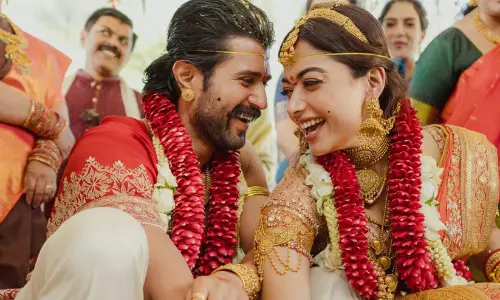 എനിക്ക് ഈ മനുഷ്യനെക്കുറിച്ച് പുസ്തകം എഴുതാൻ കഴിയും, ഇതാ എന്റെ ഭർത്താവിനെ പരിചയപ്പെടുത്തുന്നു...; വിവാഹശേഷം രശ്മിക മന്ദാന എനിക്ക് ഈ മനുഷ്യനെക്കുറിച്ച് പുസ്തകം എഴുതാൻ കഴിയും, ഇതാ എന്റെ ഭർത്താവിനെ പരിചയപ്പെടുത്തുന്നു...; വിവാഹശേഷം രശ്മിക മന്ദാന