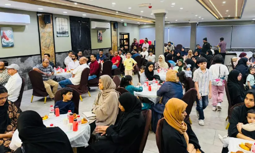 കെയർ കൊയിലാണ്ടി ഇഫ്താർ മീറ്റ് കെയർ കൊയിലാണ്ടി ഇഫ്താർ മീറ്റ്