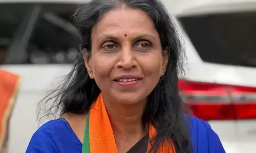 ആർ. ശ്രീലേഖ വെളിപ്പെടുത്തിയത് കിളിരൂർ-കവിയൂർ, ഡൽഹി പീഡനക്കേസ് ഇരകളുടെ സ്വകാര്യവിവരങ്ങൾ; കേസെടുത്തത് കോടതി നി​ർദേശപ്രകാരം