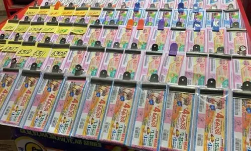 ലോട്ടറി ക്ഷേമനിധി ബോര്‍ഡിലെ ക്രമക്കേട്; പ്രതികളുടെയും ബന്ധുക്കളുടെയും വസ്തുക്കൾ കണ്ടുകെട്ടാൻ കോടതി ഉത്തരവ്