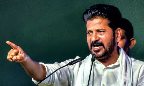 വൃദ്ധ മാതാപിതാക്കളെ സംരക്ഷിക്കാത്ത സർക്കാർ ജീവനക്കാരുടെ ശമ്പളത്തിൽ നിന്ന് 15 ശതമാനം പിടിച്ചെടുക്കുമെന്ന് തെലങ്കാന സർക്കാർ