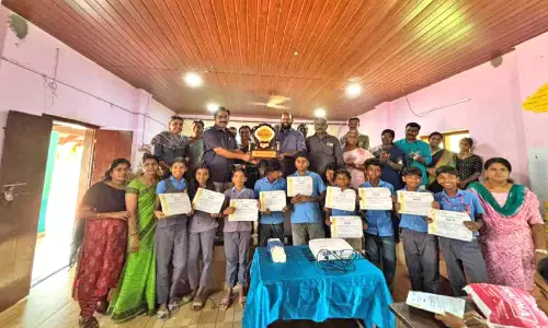 അക്കരപ്പാടം സ്കൂളിന് പുരസ്കാരം