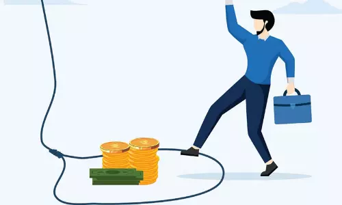 ലോൺ തട്ടിപ്പ്; യുവാവിന് യു.കെ. വിസ നഷ്ടമായി, രണ്ടു പേർക്കെതിരെ കേസ്