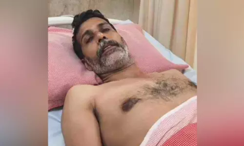 സ്കൂൾ ബസ് ഡ്രൈവറെ ആക്രമിച്ചു സ്കൂൾ ബസ് ഡ്രൈവറെ ആക്രമിച്ചു