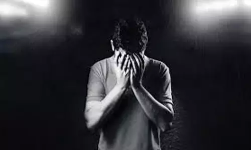 മ​ർ​ദ​ന​മേ​റ്റ ഭ​ർ​ത്താ​വി​നെ ക​ള്ള​കേ​സി​ൽ കു​ടു​ക്കാ​നും ശ്ര​മം