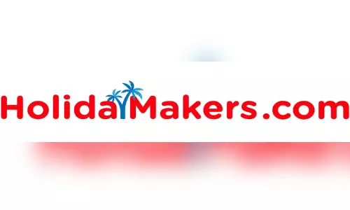 ഈദ് അവധി: ആകർഷകമായ ഓഫറുകളുമായി ഹോളിഡെ മേക്കേഴ്സ് ഈദ് അവധി: ആകർഷകമായ ഓഫറുകളുമായി ഹോളിഡെ മേക്കേഴ്സ്