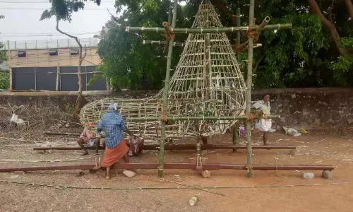 കുതിരകളിക്ക് കെട്ടിലമ്മ ഒരുങ്ങുന്നു