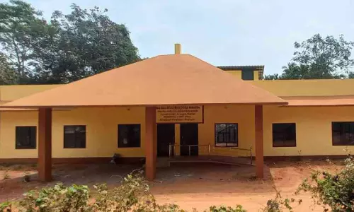 പെരിങ്ങളം കുടുംബാരോഗ്യ കേന്ദ്രം; നിർമാണം പൂർത്തിയായെങ്കിലും പ്രവർത്തന സജ്ജമായില്ല