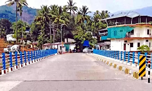 എന്തയാർ ഈസ്റ്റ് പാലം ഉദ്ഘാടനം നാളെ എന്തയാർ ഈസ്റ്റ് പാലം ഉദ്ഘാടനം നാളെ