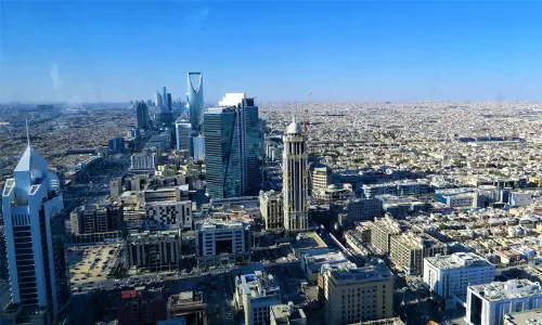 സൗദി തലസ്ഥാനമായ റിയാദിൽ സ്ഫോടനശബ്​ദം കേട്ടതായി റിപ്പോർട്ട്