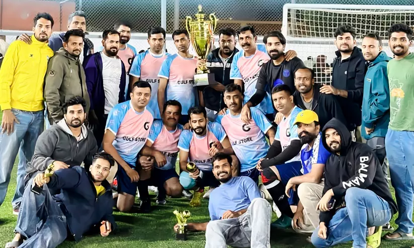 യാംബു അക്നെസ് വെറ്ററൻസ് സൂപ്പർ കപ്പ് ഫുട്ബാൾ ടൂർണമെന്റിൽ ഗൾഫ് സ്റ്റോർ എഫ്.സി ടീം ജേതാക്കൾ യാംബു അക്നെസ് വെറ്ററൻസ് സൂപ്പർ കപ്പ് ഫുട്ബാൾ ടൂർണമെന്റിൽ ഗൾഫ് സ്റ്റോർ എഫ്.സി ടീം ജേതാക്കൾ