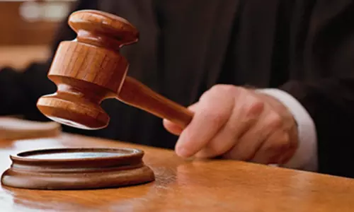 തട്ടിയെടുത്ത പണം കമ്പനിക്ക്​ തിരികെ നൽകാൻ മുന്‍ തൊഴിലാളിയോട്​ കോടതി