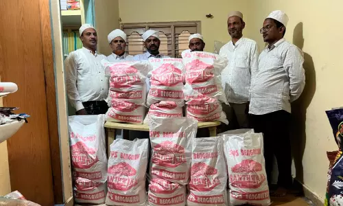 എ​സ്‌.​വൈ.​എ​സ് റ​മ​ദാ​ൻ കി​റ്റ് വി​ത​ര​ണം